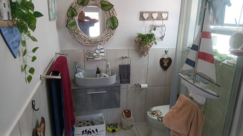 2 Bedroom Property for Sale in Reebok Western Cape